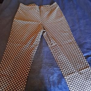 Cool print Pants Old Navy size 18 Navy and white